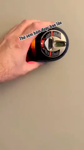 Máy cân bằng laze laser Ryobi Ell0001 hút tường tích hợp thước đo nước dọc ngang hoạt động bằng pin sạc. 👉 Sản phẩm hiện chưa có sẵn trên Tiktok Shop vui lòng xem giá đặt mua tại website: www.giadungonline.shop