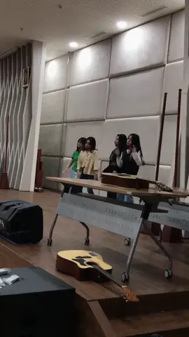 Latihan Modern Dance #fypシ #dance #widartuwdp #ukmseniuwdp  #universitaswidyadharmapontianak #widyadharmapontianak #pontianak 