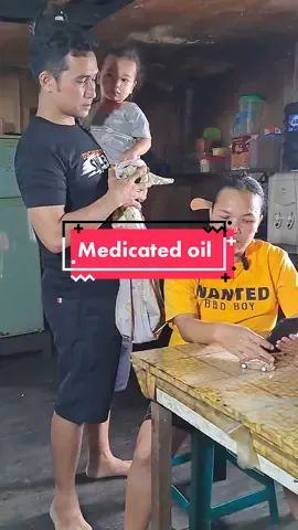 Anak ku mana weeiii 🥶🥶🥶 untuk FOUR SEASON MEDICATED OIL nya bs di dpt di toko2 obat terdekat ya temn2 🤗🙏 #fyp #ngakakkocak #ketawakocak #wiwikpatrisiajovan 