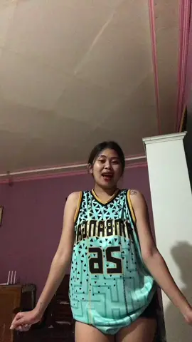 flexing my new jersey HAHAHAHA er