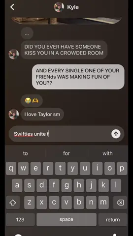 taylor swift lyrics only in the Locket replies 🤯🤯 #locket #locketupdate #fyp #taylorswift 
