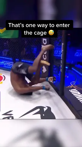 #mma #sportstiktok #ufcfightpass (via UFC Fight Pass)