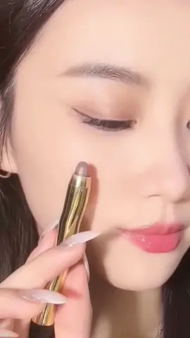 Good and easy#fyp #makeup #eyeshadow #double #useful #beauty #fashion #easy 