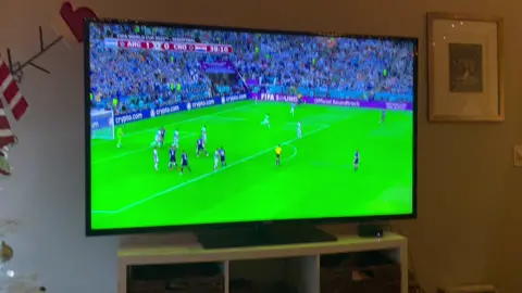 Argentina’s Alvarez just went yard on Croatia to make it 2-0 #woldcup2022 #worldcup #futbol #Soccer 