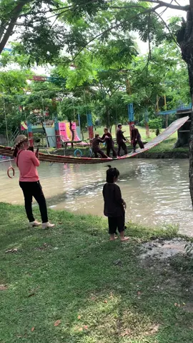 Trò chơi dân gian tuổi thơ sông nước miền tây #042022 #mientaysongnuoc  #trochoidangian  #trochoituoitho   #canthotravel 