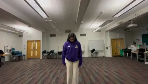 i miss dancing w my girls! 🥹 #fyp #bollywood #dance #queenmaryuni @qmbollywooddance 🫶🏼