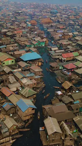 The biggest floating slum in africa #fpy #trend #fypシ #makoko #lagosstate