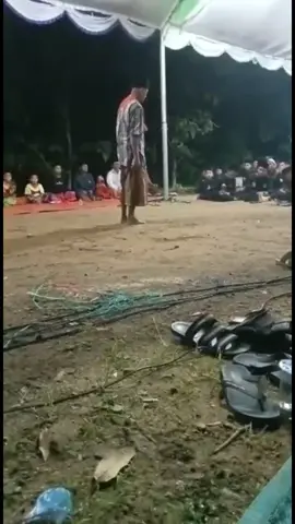 Emba sarliyan☺️pencak silat si pecut betangan #pencaksilatmadura #berandatiktok #bismillahfyp #fyp #betangan 