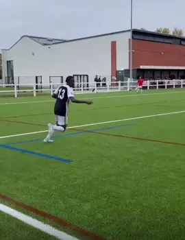 Some shots on goal 🎯#footballtiktok #fyp #TheRealPussinBoots 