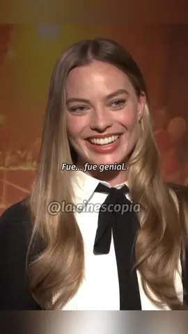 No la juzgo😂❤️ #margotrobbie #margotrobbieedit #margotrobbieofficial #margotrobbiefan #bradpitt #interview #entrevista #interviews #celebinterview #hollywood #hollywoodlife #actor #actores #actors #actress #actriz #bradpittedit #bradpittedits #babylonmovie #damienchazelle #celeb #celebrity #celebrities #peliculas #pelicula #movie #movies #movietok #filmtok #filmes #film #films #cinetok #cine #cinema #cinefilos #fyp #fypシ #parati 