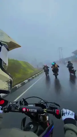 Lagunya kembali tapi tidak dengan kenangan nya 👌 #supermoto #crf #supermotojalanjalan #fyp #btsanjing 