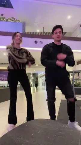 Paprechi paprechi bili bola ayyy toma toma 🕺🏾🕺🏾🕺🏾🇧🇷🇧🇷🇧🇷 #neymar #tuberaoteamo #bailepaqueta @paurodgar #bailavinijr #lucaspaqueta 