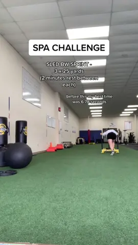 frustration working at its best lol… wearing @nvgtn solid seamless shorts in black🖤  #Fitness #FitTok #gym #GymTok #speedpoweragility #nvgtn #nvgtnshorts #sledpush #sledworkout #workoutchallenge #lowerbodyworkout #legday 