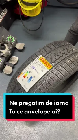 #tireshop #tireservicetech #whitewheels #tireservice #howto #premiumservice #tirechange #readyforwinter #newtires #pirellitires #ozracingwheels #audifans 