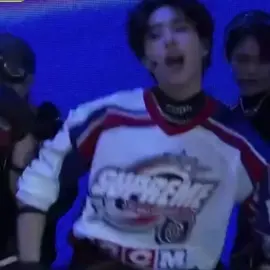 I'm the #1 stan for this performance #ilyjiniret #straykids #han #skz #kbs #kbs2022 #hanjisung #kpop #itzy #nmixx #kpopfyp 
