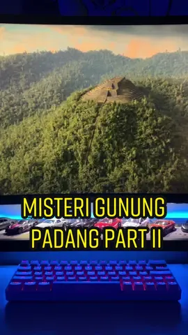 [Gunung Padang Part. 02]  Situs yang terletak di Cianjur ini diduga merupakan piramid, Gunung Padang menyimpan berbagai misteri tentang asal-usul, pembuatan, juga isi di dalamnya. Hingga saat ini, situs Gunung Padang masih menjadi teka-teki.