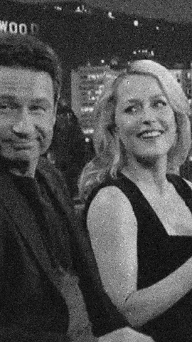 jesus christ 💥 #jimmykimmellive #gilliananderson #davidduchovny 