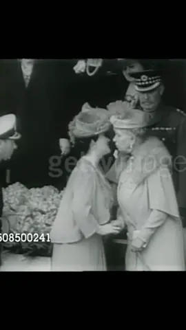 Queen Elizabeth II curtsying to Queen Mary of Teck. This is so rare, we have never seen Queen Elizabeth curtsying  #fyp #fypシ #queenelizabeth #queenelizabethii #princessmargaret 