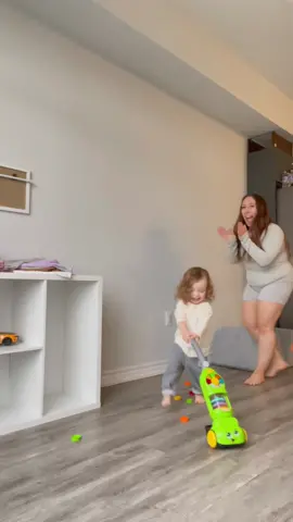 Learning made fun with the LeapFrog Pick Up & Count Vacuum, LeapFrog Count-Along Basket and Scanner, and LeapFrog Clean Sweep Learning Caddy from #leapfrog! #ad #leapfrogcanada 