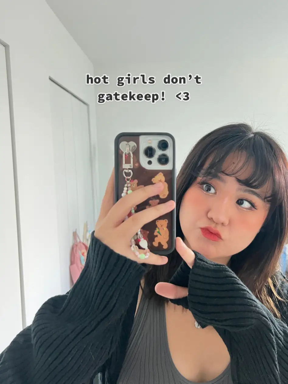 imagine being addicted to three different forms of gambling…like…pick a struggle girl 🤣 #photocards #hyunjin #GenshinImpact #sonnyangel #kpopfyp #yjsgf 