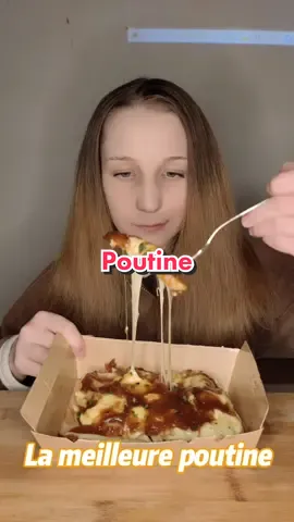 👩🏼‍🍳What I eat version Poutine Québécoise 🤍⚜️💙 (et oui la poutine c’est québécois et non Canadien 😅) - 📍@lamaisondelapoutine  11 rue Mandar, 75002🇫🇷 - 💶 11,50€ la barquette Montréal (🍟frites + sauce + vrai fromage a poutine🧀) - - 📌Je précise que non ça n’est pas sponso, même si que certains ne vont pas me croire (je vous vois👀 et vous avez raison de douter parce que y a beaucoup de gens malhonnêtes) - #tiktokacademie #tiktokacademie #Recipe #food #mukbang  -