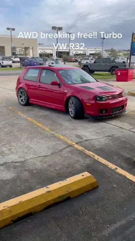 Rolling out from Motorcars Louisiana…..they grabbed a quixk vid. AWD broke traction on way out. This thing is nasty.     #quaifesequential #vwr32 #vwgolfr32 #golfr32 #mk4golf #mk4r32 #r33 #vw #vwgolf #turbo #boosted #boostedcars #carsofinstagram