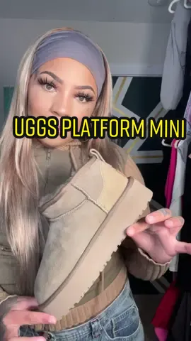Unboxing ugg platform minis #uggs #platforms #uggplatforms #uggplatformmini 