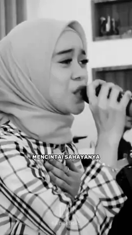 Membalas @ukthyindahlestsri KAMU CANDU, AKU TERCANDU CANDU ❤#mengapa #lesti #lestikejora #lesti_kejora #fyp 