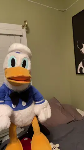 Mickey Mouse wasn’t having it #tal_on #comedу #mickeymouse #donaldduck #foryou #fyp 