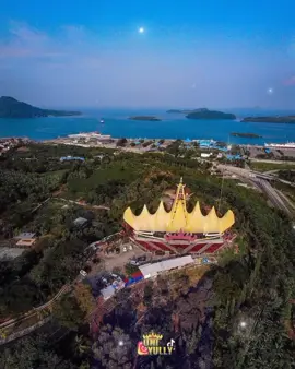 Membalas @bujanglampung22 #LaguLampung #lampungtiktok #UniYuli 