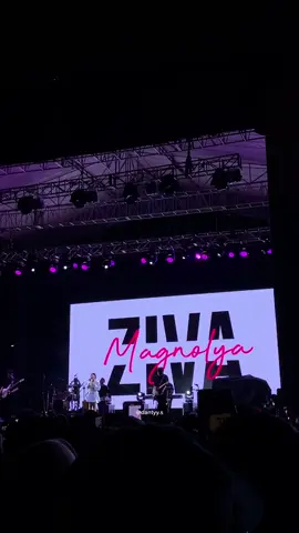 for the first time zivaa ke surabayaa🤩  thank u sod!! #sodvol3 #pericintaku #zivamagnolya #foryou 
