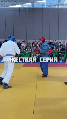 Удар в печень ,никто не вечен 🥊