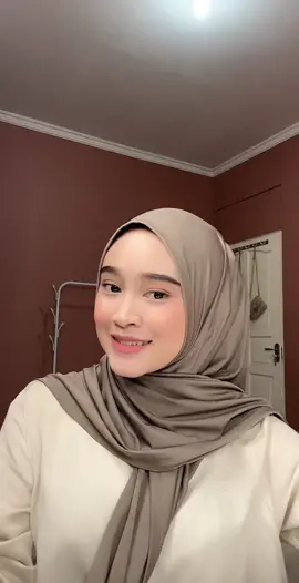 Hijab tersimple bgtttt‼️ 🥹😍@grosirjilbabkendal | #segitigainstanjersey 