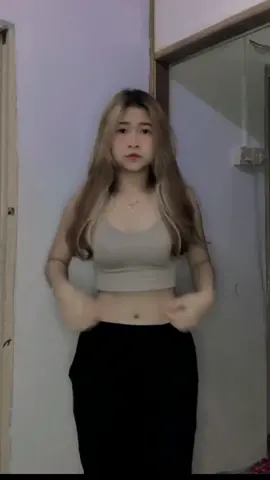 ခါး size ပယ်လောက်လို့ထင်လဲ🤪