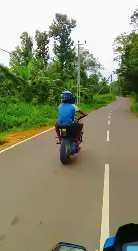 Tik tok එකට අලුතෙන් ආවේ ❤ එකක් දාං යං🥺💖 මේ හීනෙට ආස අය කෝ...😍💜