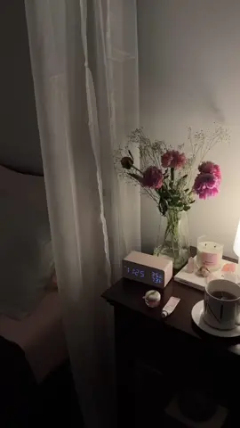 night routine (while sick) 🌙🤒💗 #fyp #aesthetic #nightroutine #pinkaesthetic #bleachanime #sickday 