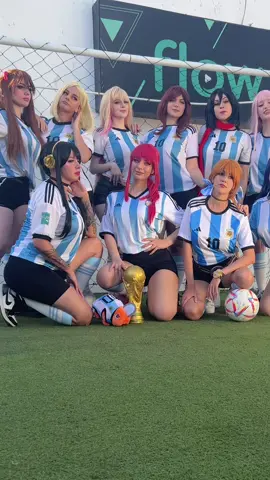 SÚBANSE A LA WAIFUNETAAAAA 🇦🇷✨ hicimos esta sesión de Waifus futboleras con un montón de amigas hace unos días ❤️ 