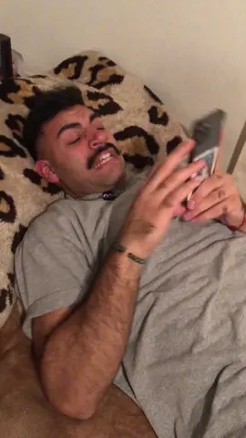 Reacting to a video I sent him… lmao he gasped!!! @samupalvar  #scarecamsam #scarecam #jumpscare #jumpscarevideo #funny #funnyvideo 