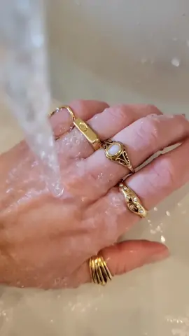 & affordable as well 🥂 Waterproof never-take-off-jewelry by Frederikke Nørgaard Jewelry.  Danish jewelry brand that was born on the dream of having jewelry that lasts.  frederikkenoergaardjewelry.dk  or  frederikkenoergaardjewelry.com #vandfastesmykker #vandfasteguldsmykker #guldsmykker #waterproofjewelry #frederikkenoergaardjewelry