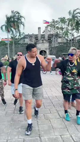 Nindota Cebu Bai.. 7 TING TING days before Christmas.. ❤️💪🏽💯 #eruptionchallenge #kembotking #tingtingchallenge #fyp #cebu 