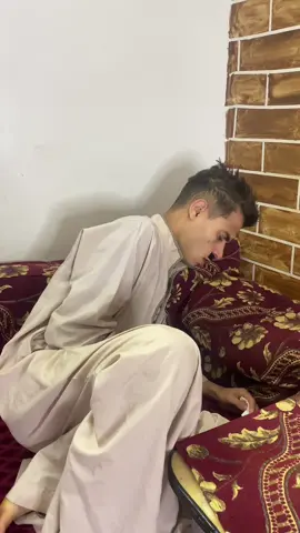 حال المصريين اليومين دول 😂😂😂 تعالو نتكلم انستا ♥️ #احمدالاسطوره🌸 