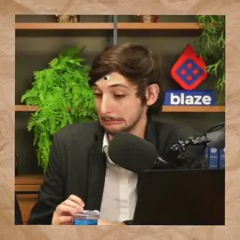 repostando pois o tiktok me barrou#trizpariz #calango #trizlango #foryou #foryoupage 