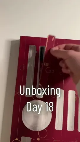 Day 18!🎄 #asmrunboxing#asmrmakeup#asmrrelax#asmr#fyp 