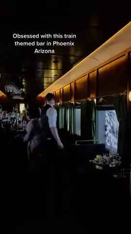 Polar express vibes ❄️ . . . . . . . . . . . #arizona #arizonabar #platform18phx #platform18 #azbar #azdrinks #phxdrinks #phoenix #phoenixaz #phoenixbar #arizonadrinks #ad #azspeakeasy #speakeasy #speakeasybar #fyp 