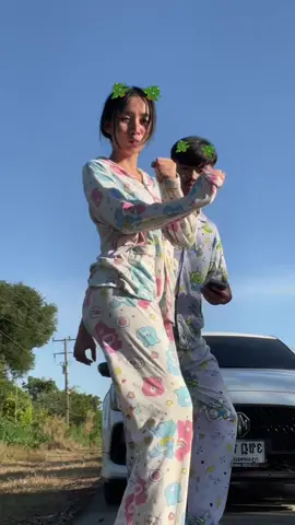 อะแว๊กๆๆ @Twhite shop @ไวน์งิ(ช่องที่สอง) #ต๊อกแต๊กไวน์งิ #ไวน์งิ 