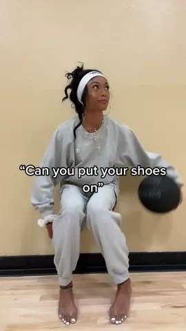 lol let me live, please #fypage #barefoothooper #dribbleonbeatgirl 