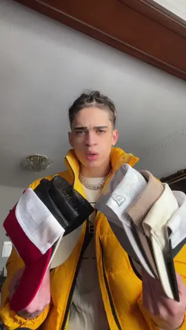 Respuesta a @sergio_lagos11 Mis gorras 🧢