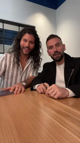 Who wants a Christmas card? 🎄