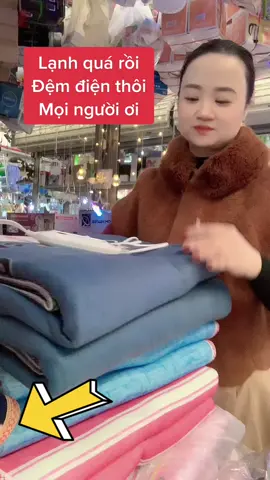 #trending #xuhuongtiktok #demdien #demdiennhapkhau lạnh sun hết rồi các bác ơi! Đệm điện thôi nào 