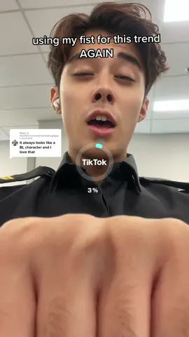 Replying to @VanillaCinnamonCookiedoughgay idk why this keeps happening #fyp #tiktoksg #viral #aimanga #aimangafilter #anime 